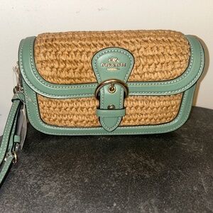 Coach Kleo Crossbody